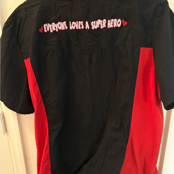 Marvel Superhero Scrub Top 2XL Black Red V-Neck Nurse Comic Graphic. EUC. - Picture 7 of 9